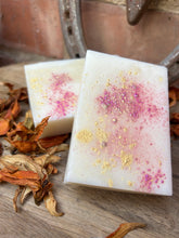 Load image into Gallery viewer, Refresh &amp; Focus Pure Essential Oil Wax Slab - 85g

